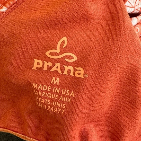 PrAna sleeveless active wear dress shelf bra med 18in pit L40in - Picture 4 of 6